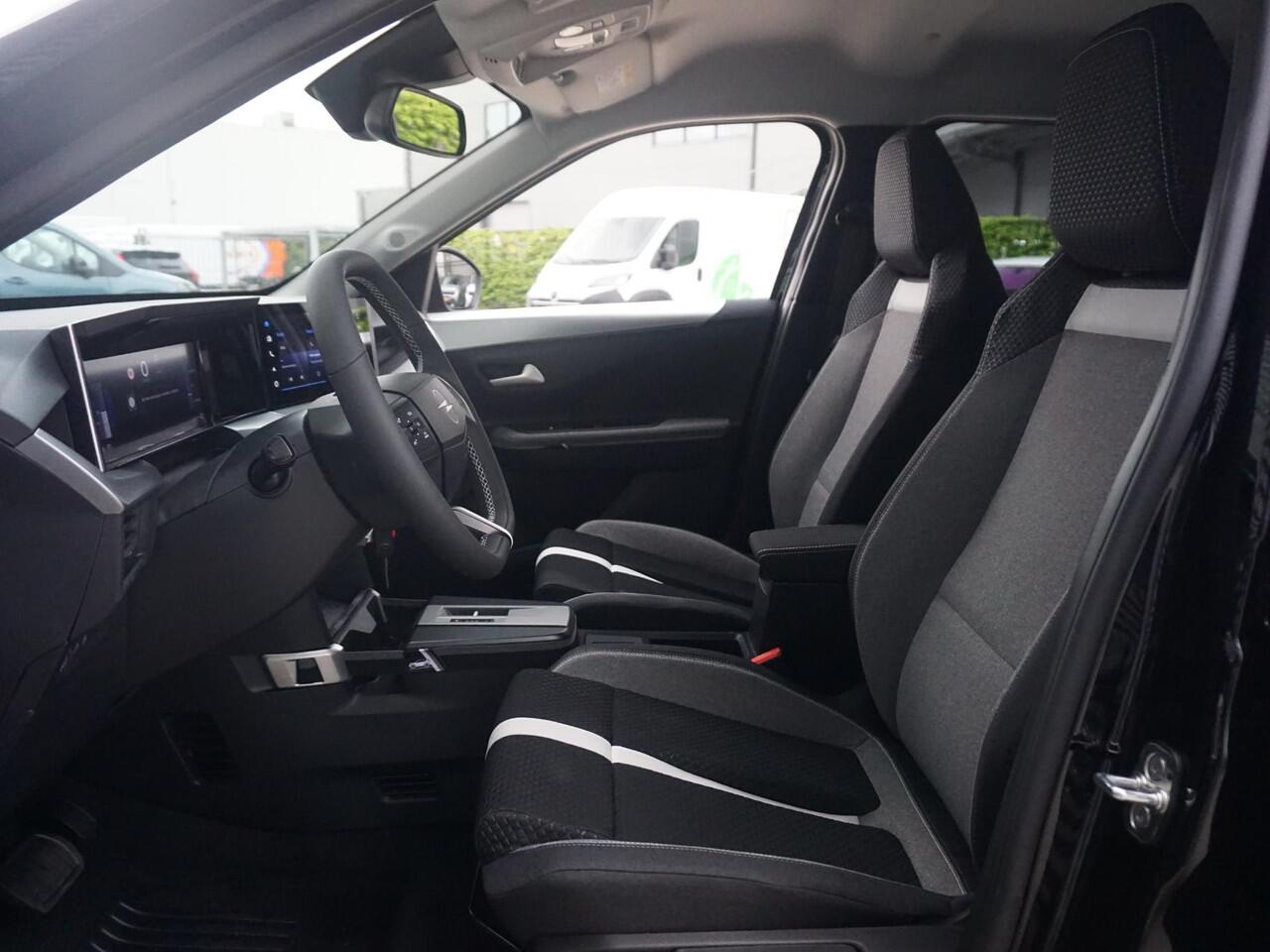 Opel FRONTERA Electric GS 113 Pk 44 kWh 3 fase | Climate Control | Winterpack | Navigatie EU | Privacy Glass | Carplay / AndroidAuto | Parkpilot / Camera | Direct uit voorraad leverbaar |