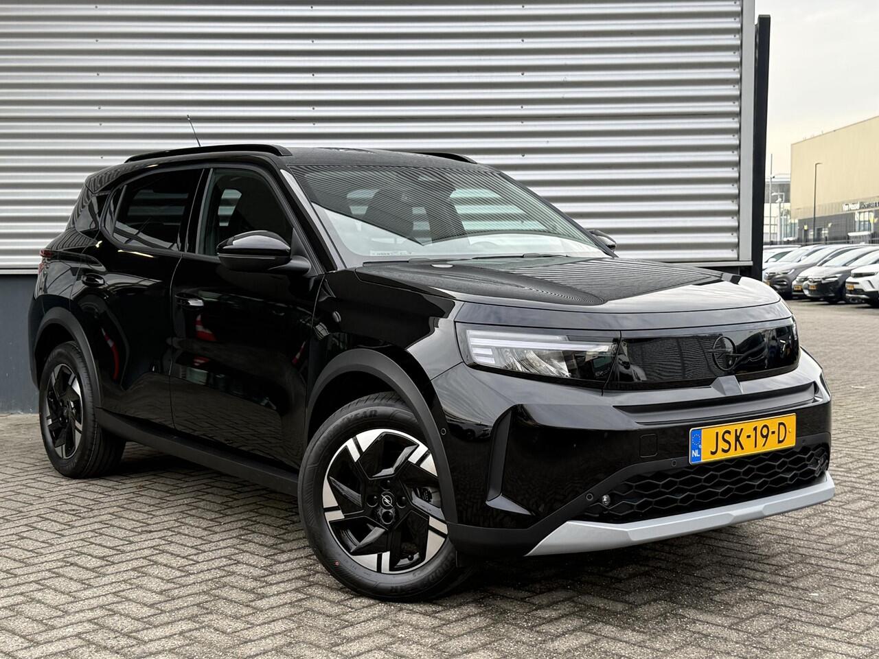 Opel FRONTERA GS Electric Extended Range 54kWh 113pk | 3-FASEN | LONG RANGE | 17 INCH LM VELGEN | CAMERA | NAVI | WINTER PAKKET | CLIMA |