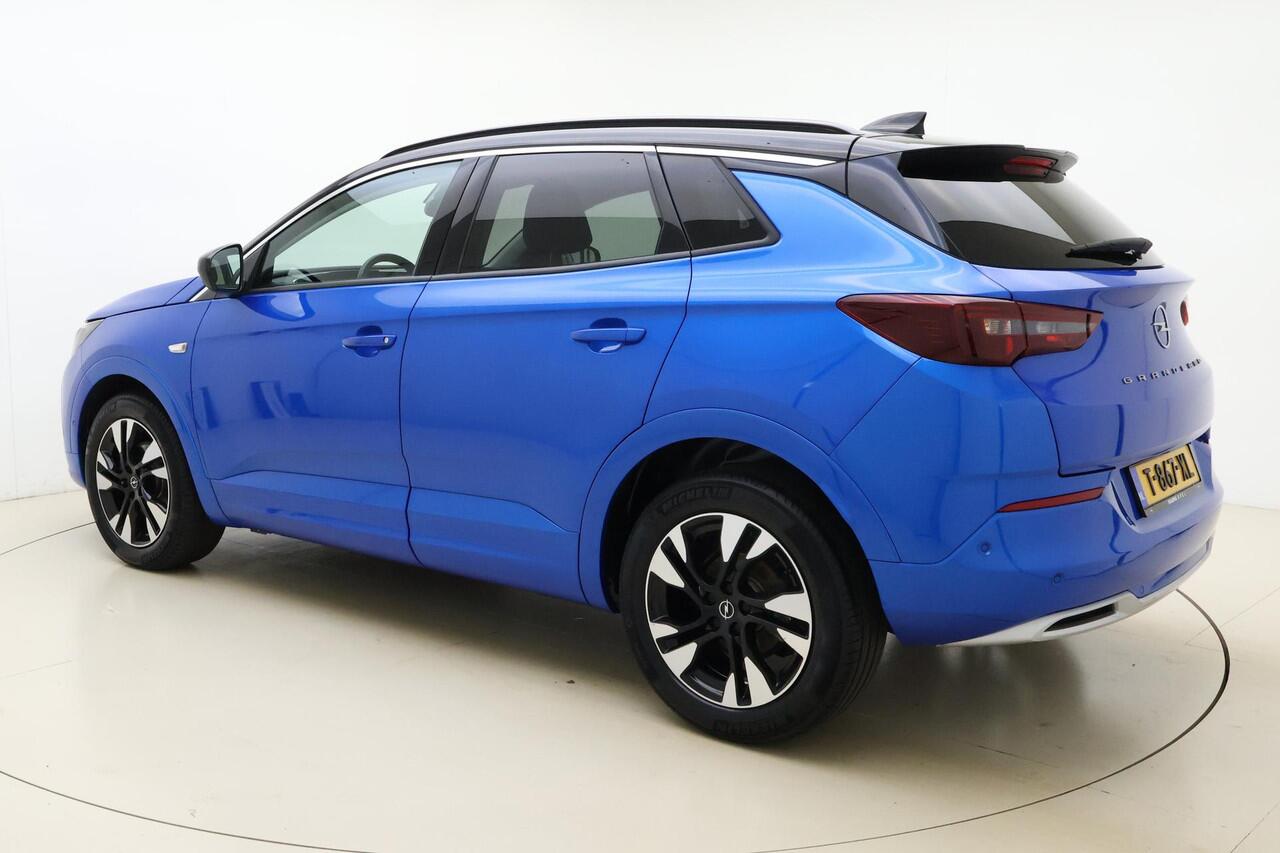 Opel Grandland 1.2 Turbo Ultimate | Adaptive Cruise Control | Stoelverwarming | Verwarmd stuurwiel | Keyless Entry & Start | 360° Camera | Matrix LED