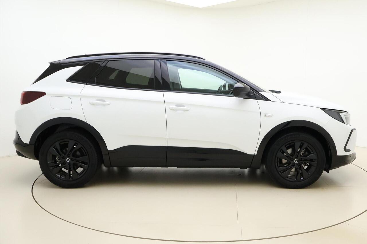 Opel Grandland 1.2 Turbo GS Line 130pk | Navigatie | Climate Control | Trekhaak | Cruise Control | Camera | Dodehoeksensoren