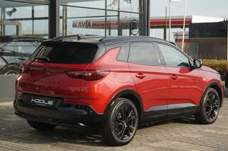 opel-grandland-1.6-turbo-plug-in-hy