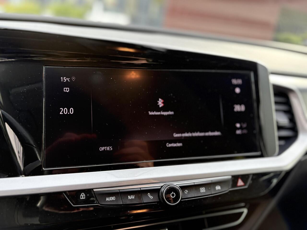 Opel Grandland 1.6 Turbo Plug-In Hybrid 4x4 Ultimate 360 Camera, LED, Afn. Trekhaak, Dodehoeksensoren, Stoel/Stuurverwarming