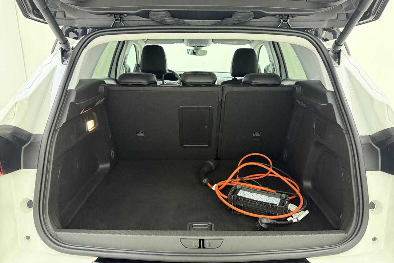 Opel Grandland 1.6 Turbo Plug-In Hybrid GS 225pk | Automaat | Navigatie | Alcantara Bekleding | Camera | Stoel-Stuur-Voorruitverwarming | Elektrische achterklep | Cruise Control Adaptief