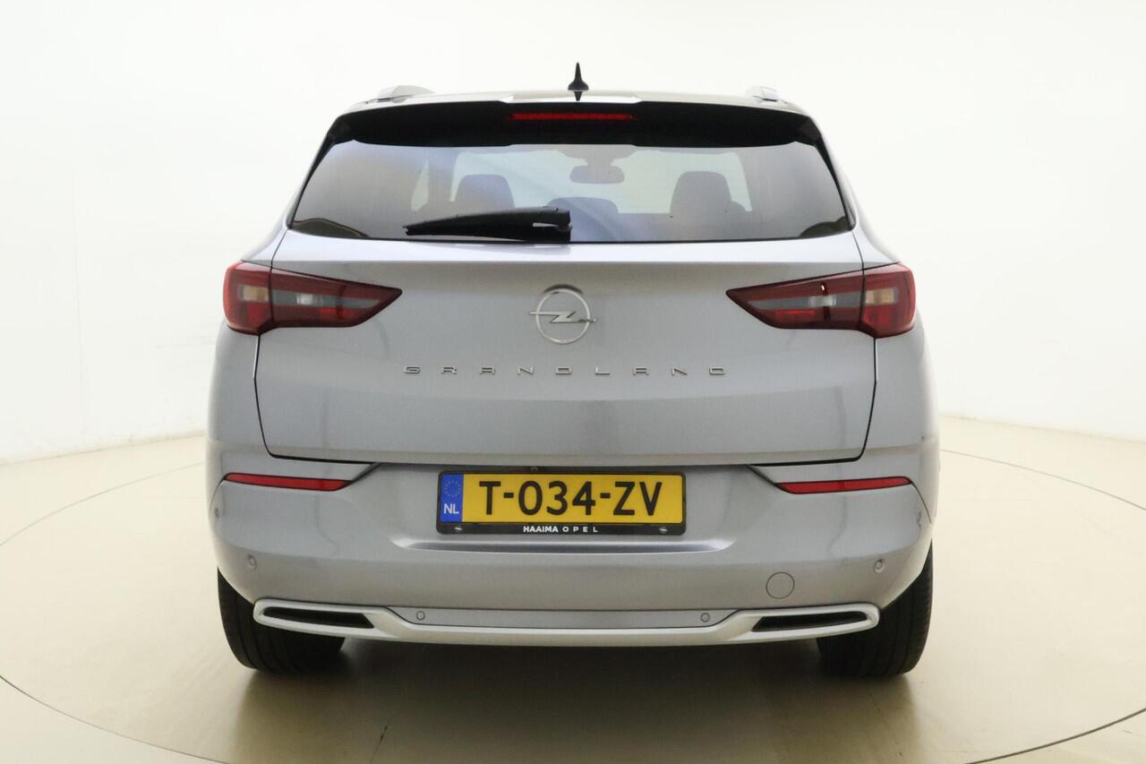 Opel Grandland 1.2 Turbo Ultimate 130 PK | Navigatie | Stoel & Stuurverwarming | Camera | Keyless | Alacantara lederen bekleding | Dakrails | AGR