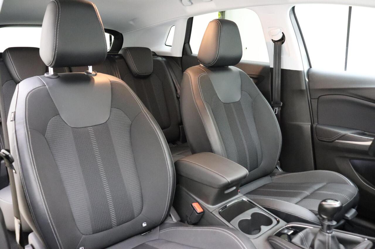 Opel Grandland 1.2 Turbo GS 130pk | Navigatie | Climate Control | Camera | Cruise Control | LED Verlichting | Parkeersensoren