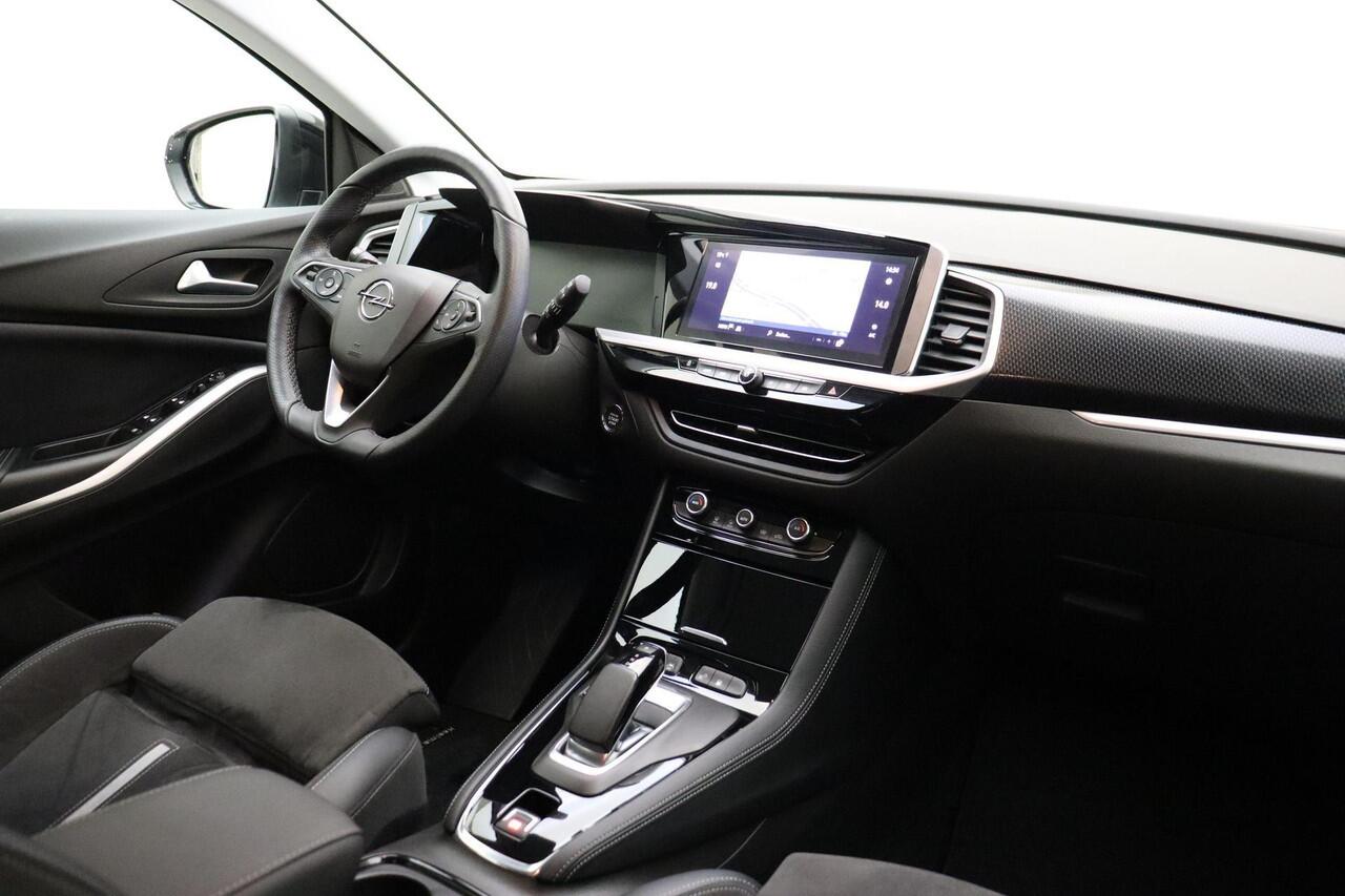 Opel Grandland 1.6 Turbo Plug-In Hybrid 300 pk 4x4 GSe | Adaptive Cruise Control | 360° Camera | Stoelverwarming | Elektrische achterklep | Night Vision | Camera | 19'' LM Velgen