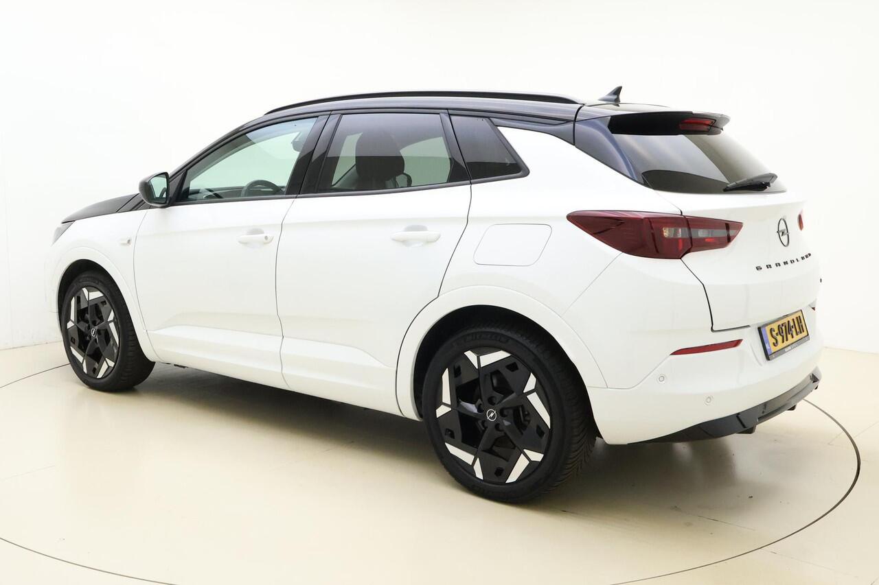 Opel Grandland 1.6 Turbo Plug-In Hybrid 300 pk 4x4 GSe | Adaptive Cruise Control | 360° Camera | Stoelverwarming | Elektrische achterklep | Night Vision | Camera | 19'' LM Velgen