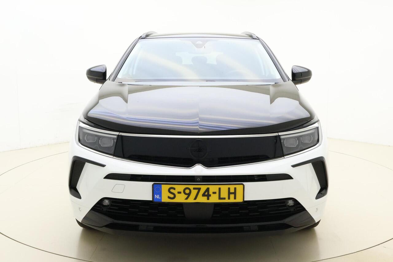 Opel Grandland 1.6 Turbo Plug-In Hybrid 300 pk 4x4 GSe | Adaptive Cruise Control | 360° Camera | Stoelverwarming | Elektrische achterklep | Night Vision | Camera | 19'' LM Velgen