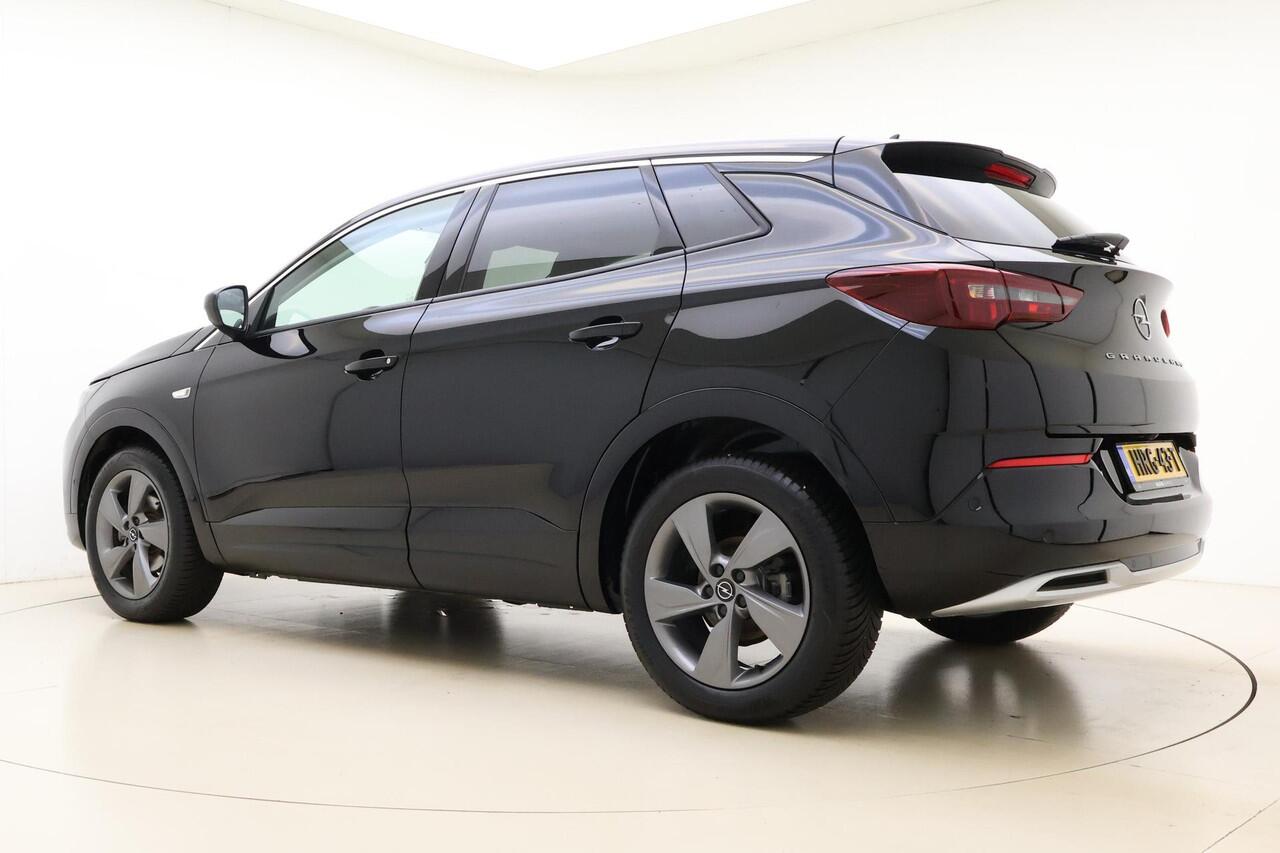 Opel Grandland 1.2 Turbo GS 130pk | Navigatie | Climate Control | Camera | Cruise Control | LED Verlichting | Parkeersensoren | Getint glas | Lichtmetalen velgen