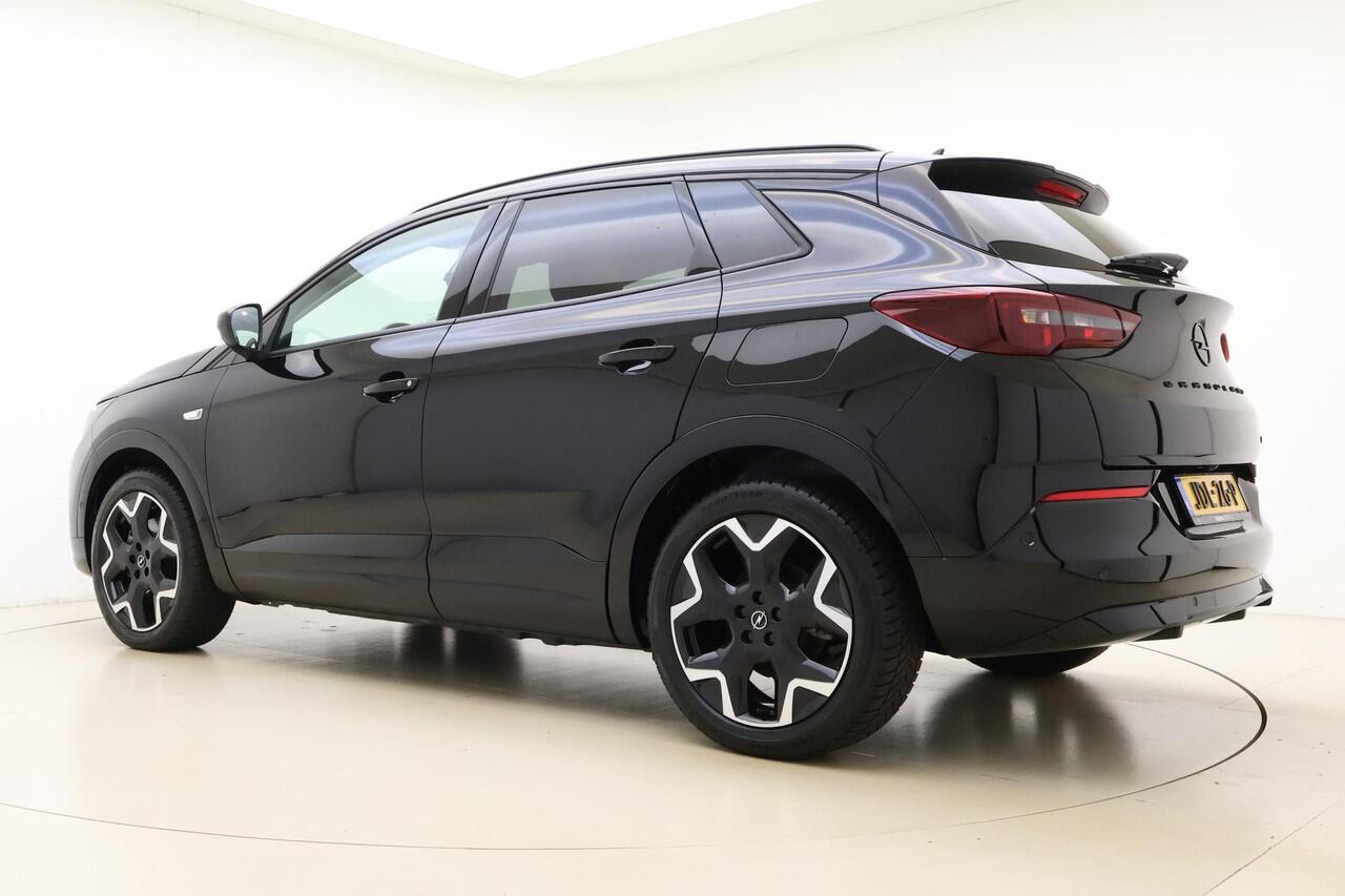 Opel Grandland 1.6 Turbo Plug-In Hybrid 4x4 GSE 300 pk | Navigatie | Camera | Comfort stoelen | Elektrische achterklep | Stoel/ stuurwielverwarming | Adaptive Cruise control |