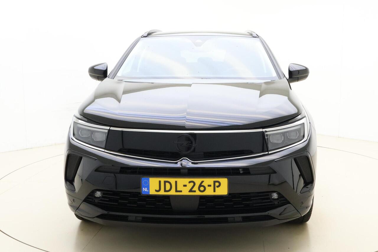 Opel Grandland 1.6 Turbo Plug-In Hybrid 4x4 GSE 300 pk | Navigatie | Camera | Comfort stoelen | Elektrische achterklep | Stoel/ stuurwielverwarming | Adaptive Cruise control |