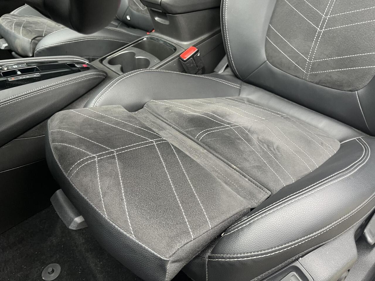 Opel Grandland GS 1.6 HYbrid PHEV 225pk | ALCANTARA/LEDER | LED PIXEL VERLICHTING | KEYLESS | WINTER PACK | ISOFIX | NAVI PRO |