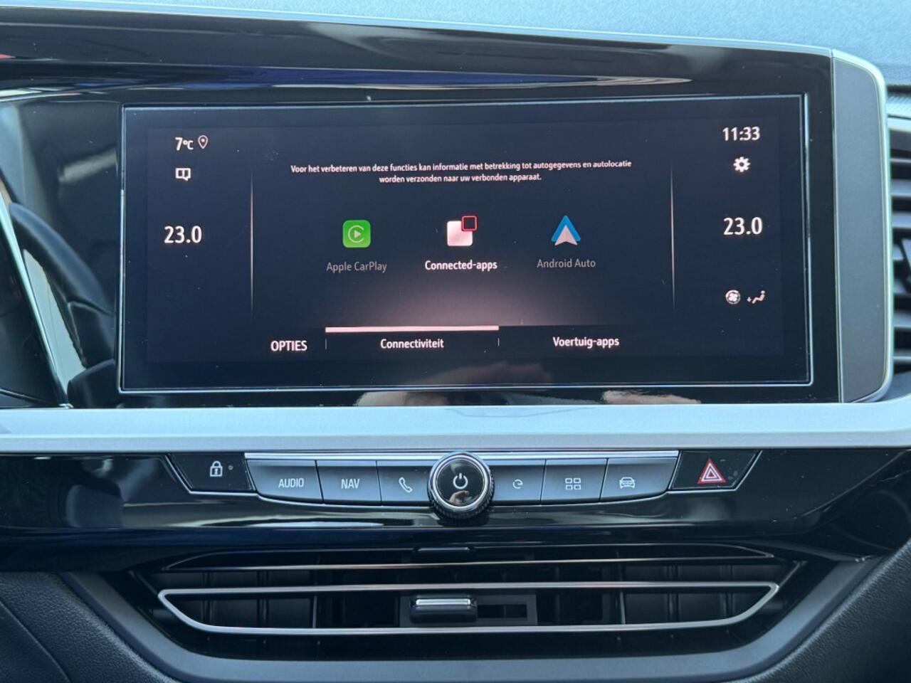 Opel Grandland 1.6 TURBO PLUG-IN HYBRIDE AUT. NAVI CAMERA CARPLAY LED