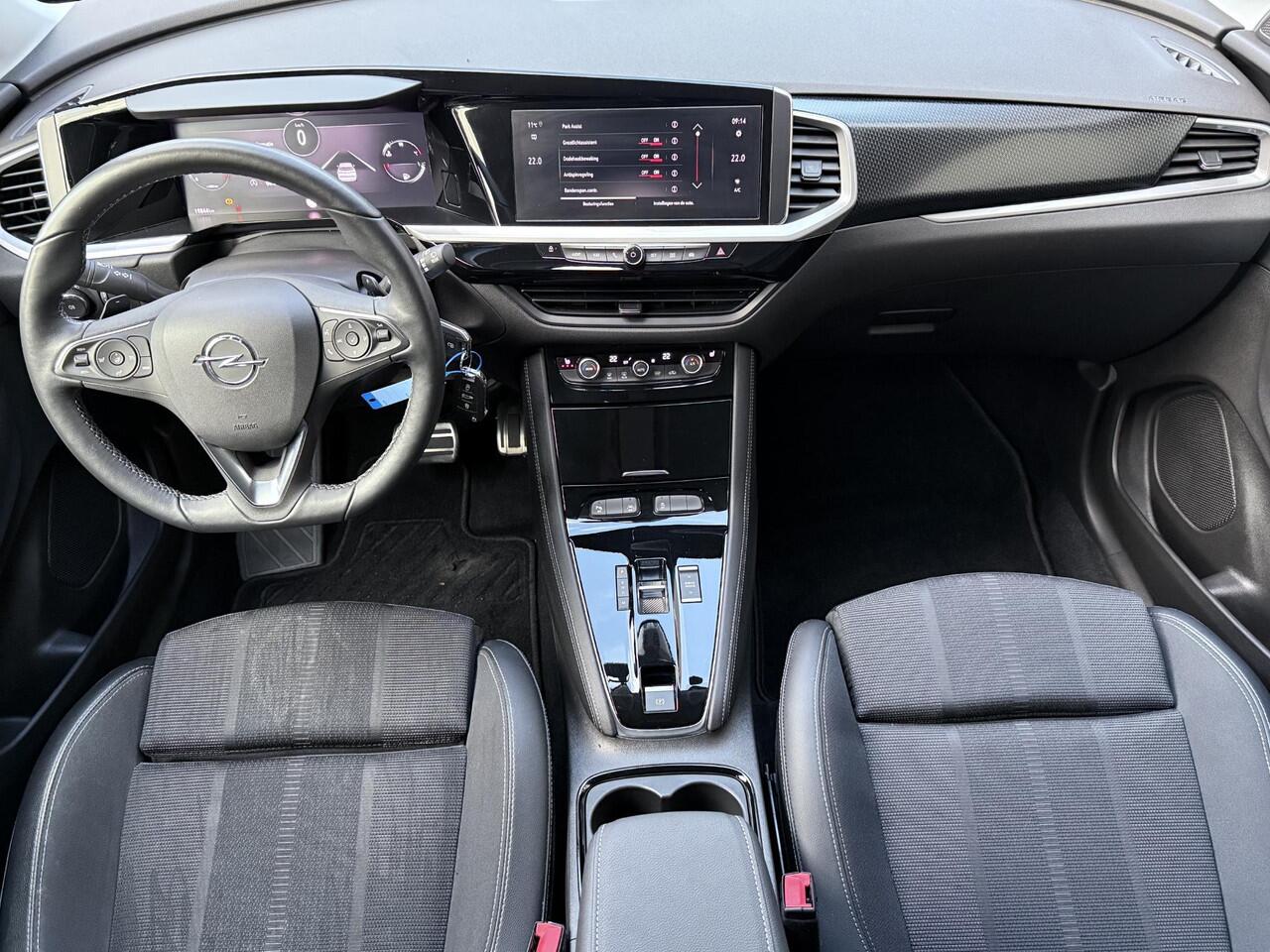 Opel Grandland 1.2 Turbo GS l Navigatie l Stoelverwarming l AppleCarplay
