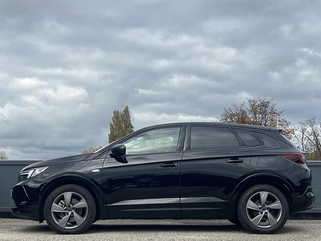 Opel Grandland GS 1.6 HYbrid PHEV 225pk | ALCANTARA/LEDER | LED PIXEL VERLICHTING | KEYLESS | WINTER PACK | ISOFIX | NAVI PRO |