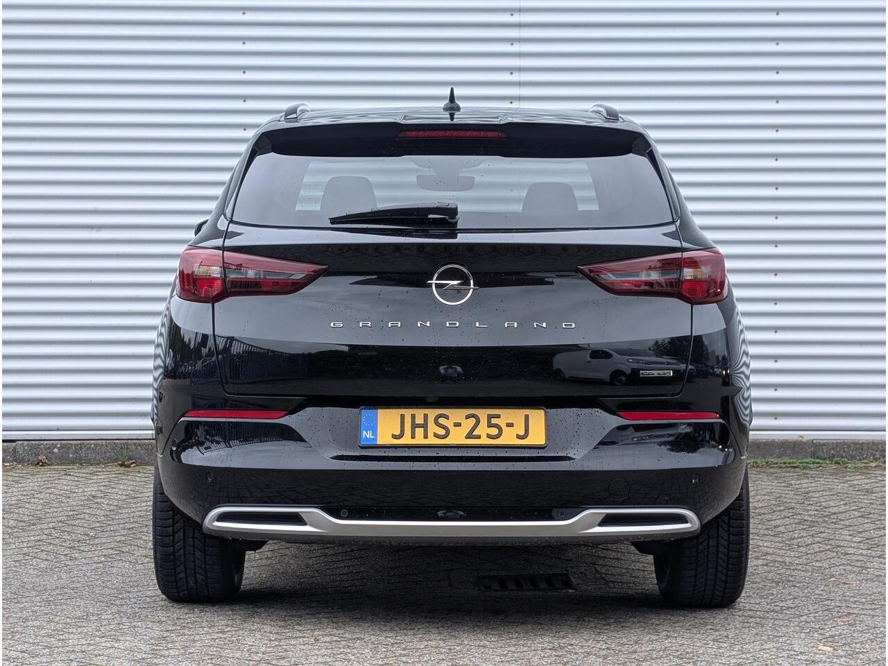 Opel Grandland Ultimate 1.6 PHEV 225pk Hybrid e-EAT8 | LEDEREN BEKLEDING | LED PIXEL | 360° CAMERA | KEYLESS | NAVI PRO |