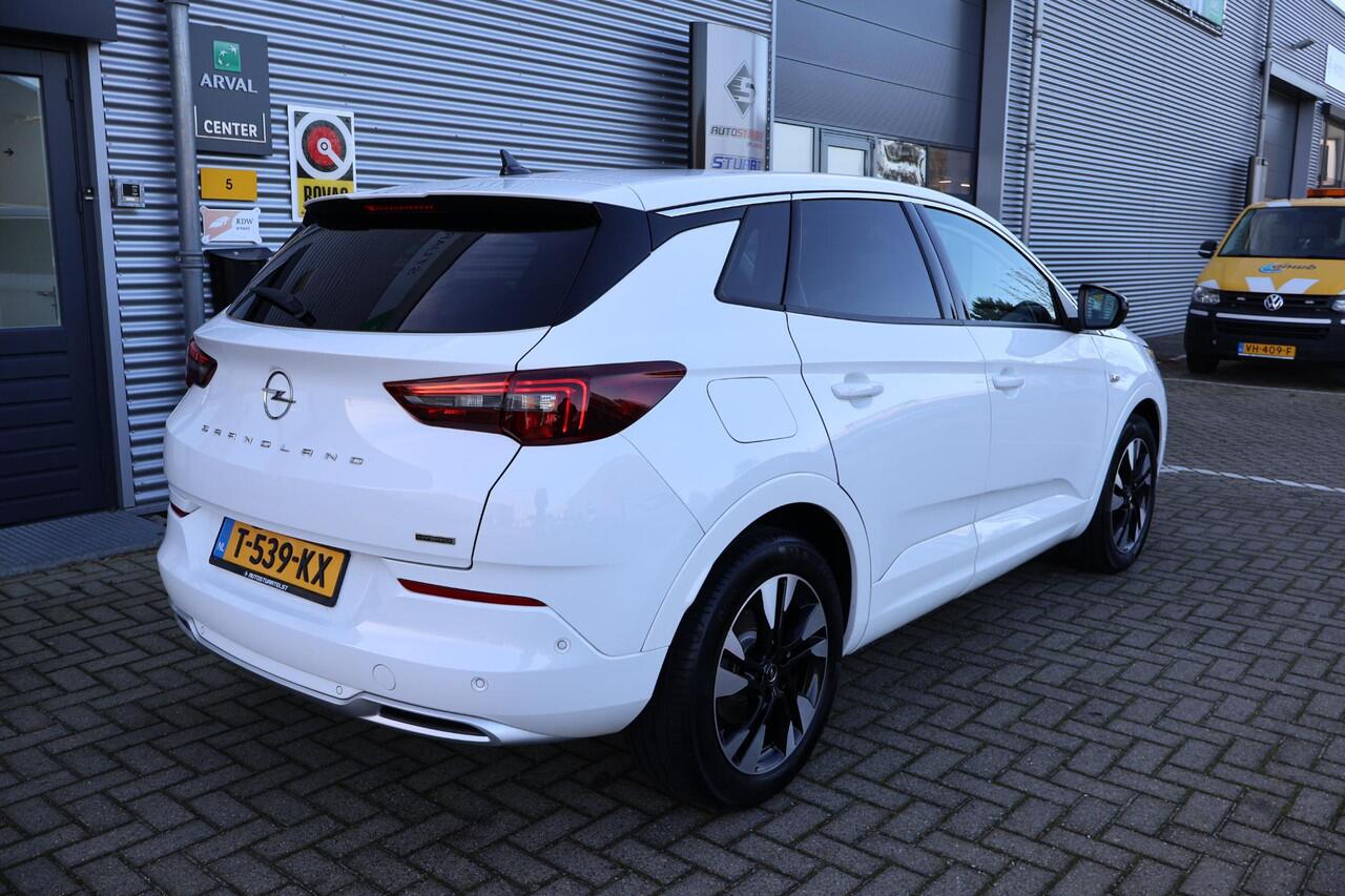 Opel Grandland 1.6 Turbo Plug-In Hybrid Level 3 1e Eigenaar | NL-Auto | Volledig Onderh | BTW | Trekhaak | 1 Laadkabel | 360 Cam | WinterPack | Sfeer | Navi | Climate | Full Led | Ad Cruise | PDC