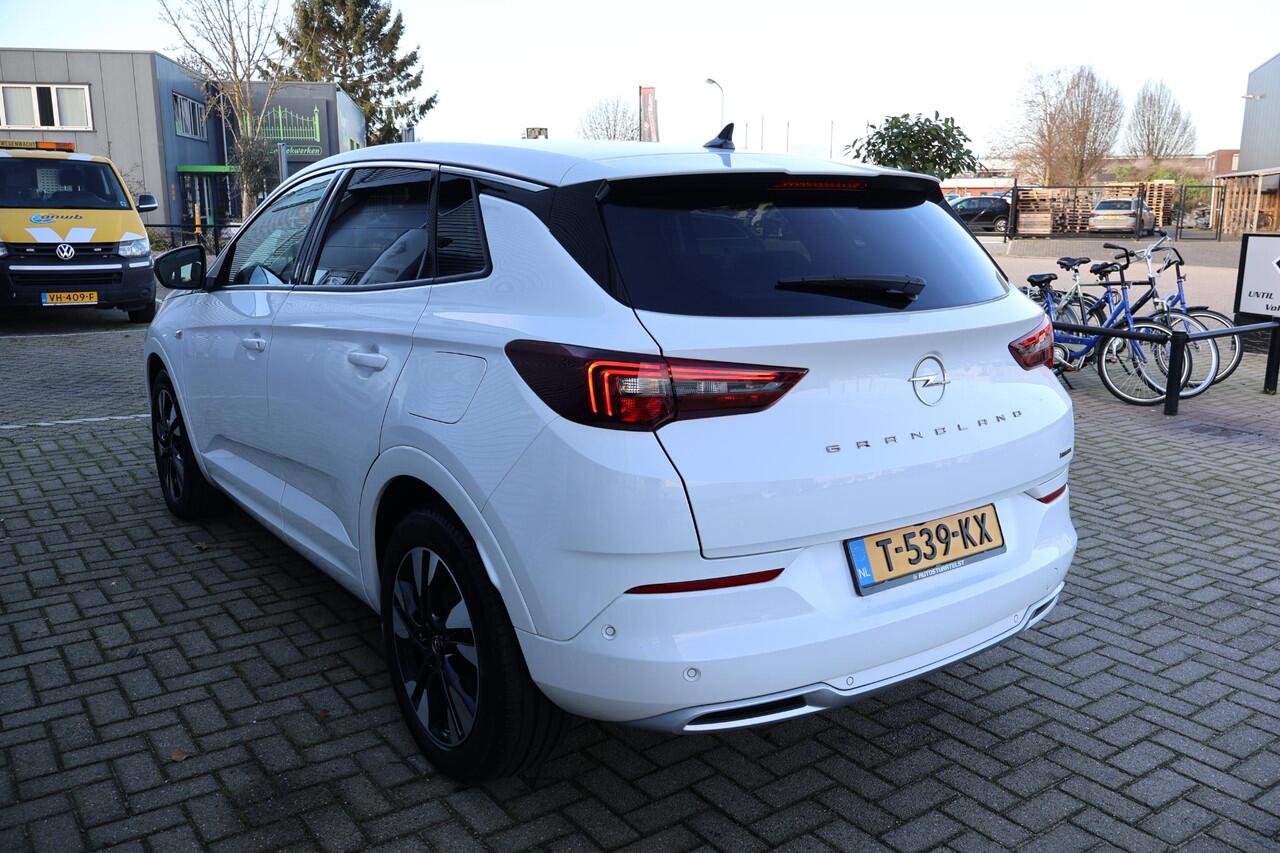 Opel Grandland 1.6 Turbo Plug-In Hybrid Level 3 1e Eigenaar | NL-Auto | Volledig Onderh | BTW | Trekhaak | 1 Laadkabel | 360 Cam | WinterPack | Sfeer | Navi | Climate | Full Led | Ad Cruise | PDC