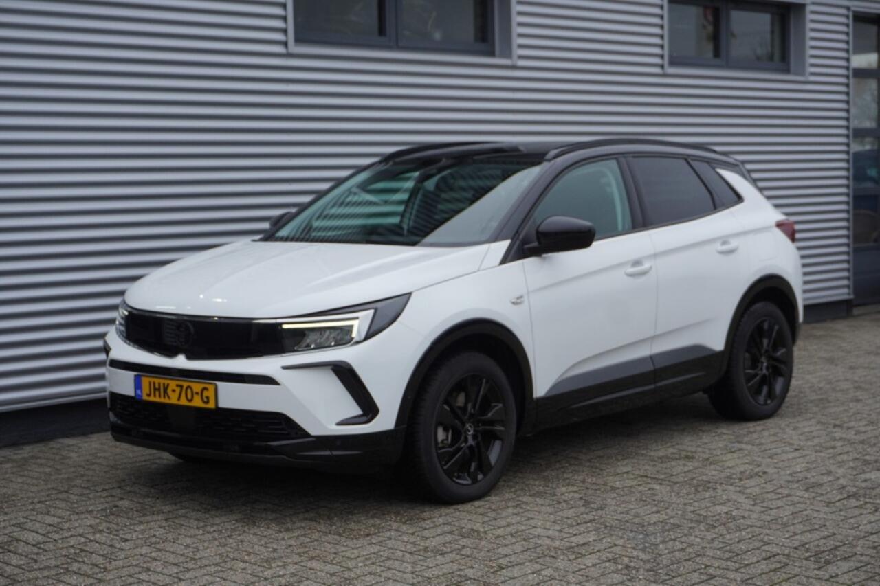 Opel Grandland 1.6 Turbo Hybrid GS / Camera / Winterpakket / Adaptive cruise / AGR-stoelen
