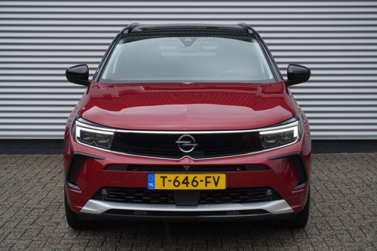 Opel Grandland 1.6 Turbo Hybrid Ultimate / Camera / Leer / Winterpakket / Adaptive Cruise / LED