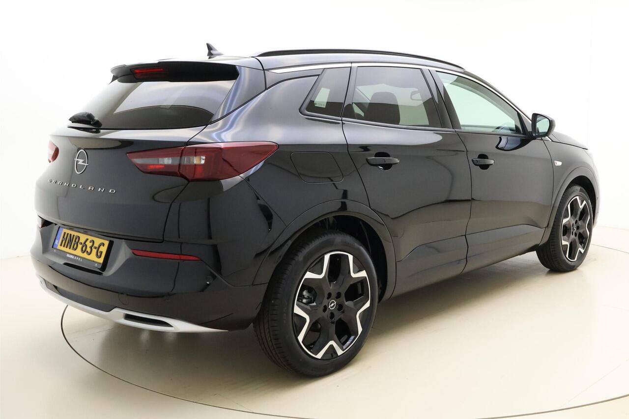 Opel Grandland 1.2 Turbo Ultimate Automaat | Achteruitrijcamera | Alcantara bekleding | Climate Control | Navigatie | Adaptive Cruise control | Stoel + stuurwielverwarming | Elektrische achterklep | Voorruitverwarming