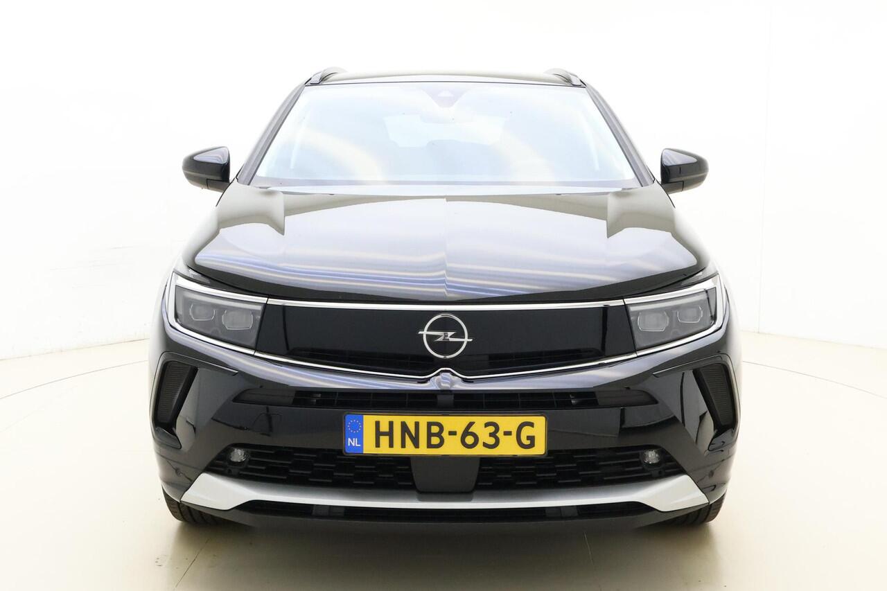 Opel Grandland 1.2 Turbo Ultimate Automaat | Achteruitrijcamera | Alcantara bekleding | Climate Control | Navigatie | Adaptive Cruise control | Stoel + stuurwielverwarming | Elektrische achterklep | Voorruitverwarming