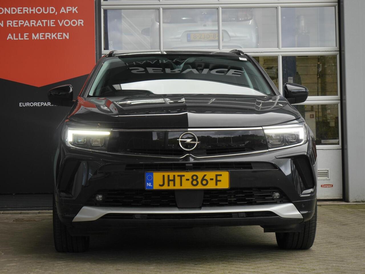 Opel Grandland 1.2 Turbo Ultimate | Navigatie | Climate & Cruise Control | Elektrische Achterklep | Stoel & Stuurverwarming |