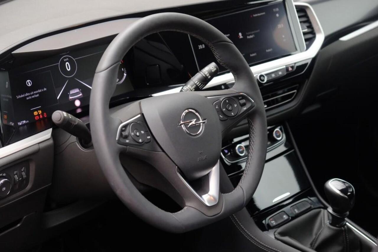 Opel Grandland 1.2 Turbo 130pk GS | Navi | App Connect | Climate | Cruise | Camera | Blind Spot | Winter Pakket