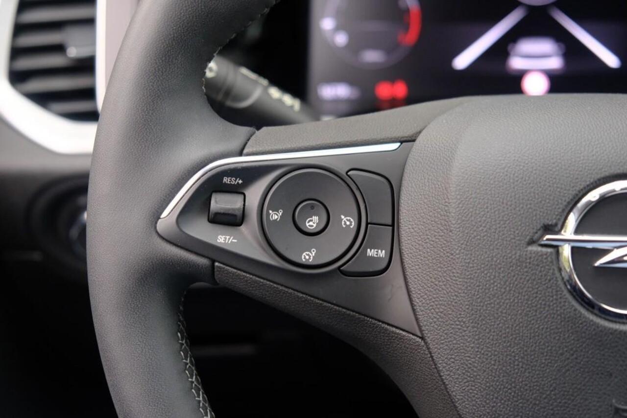 Opel Grandland 1.2 Turbo 130pk GS | Navi | App Connect | Climate | Cruise | Camera | Blind Spot | Winter Pakket