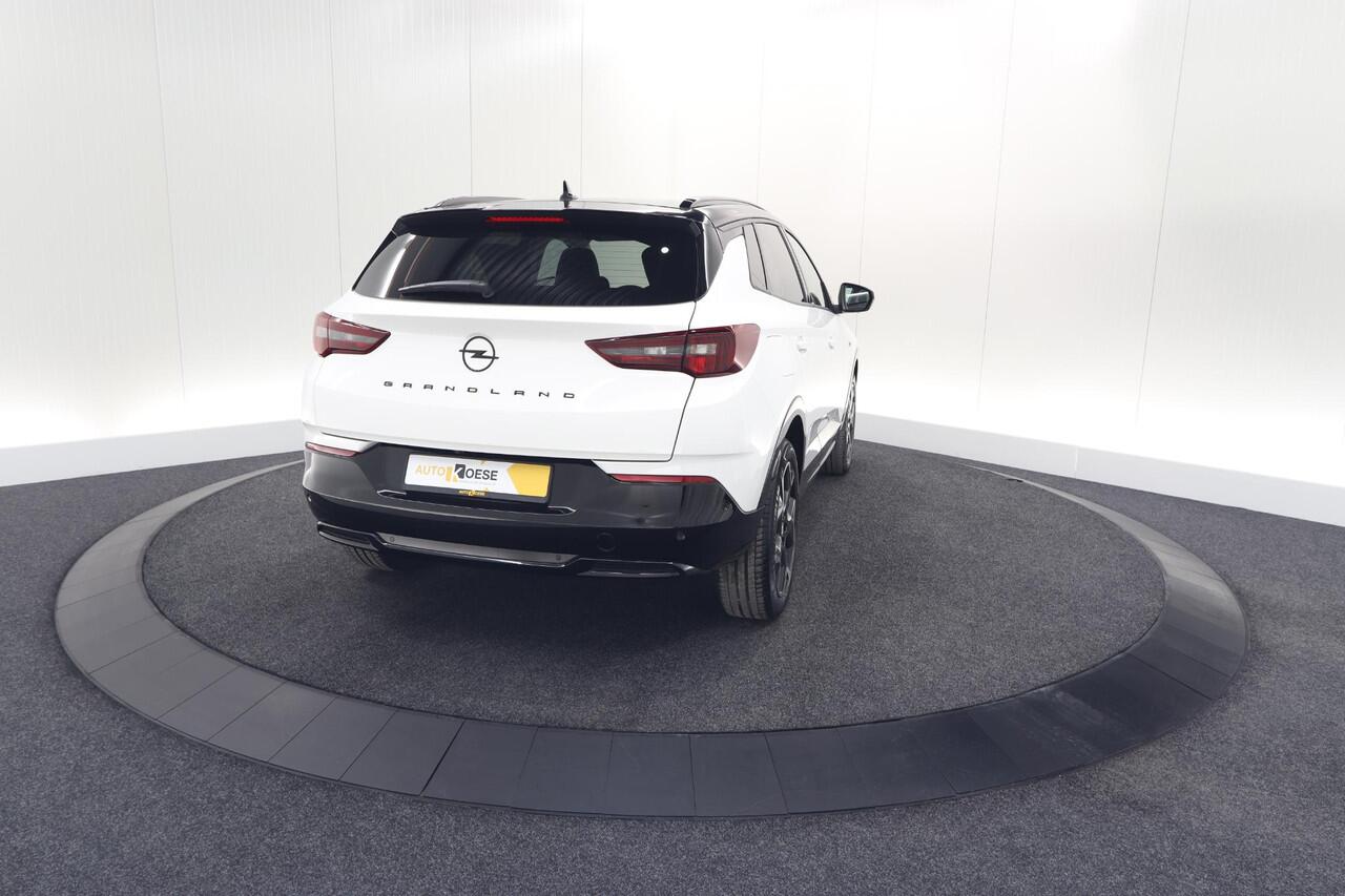Opel Grandland Turbo 130 AT8 Ultimate | Camera | Adaptieve Cruise Control | Pack Winter | Elektronische Kofferklep