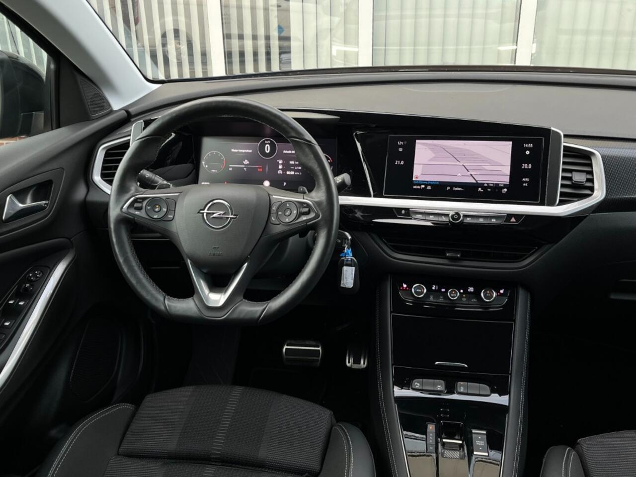 Opel Grandland 1.2 Turbo GS Line Automaat I Camera I Carplay I Comfort Stoelen I Full Led