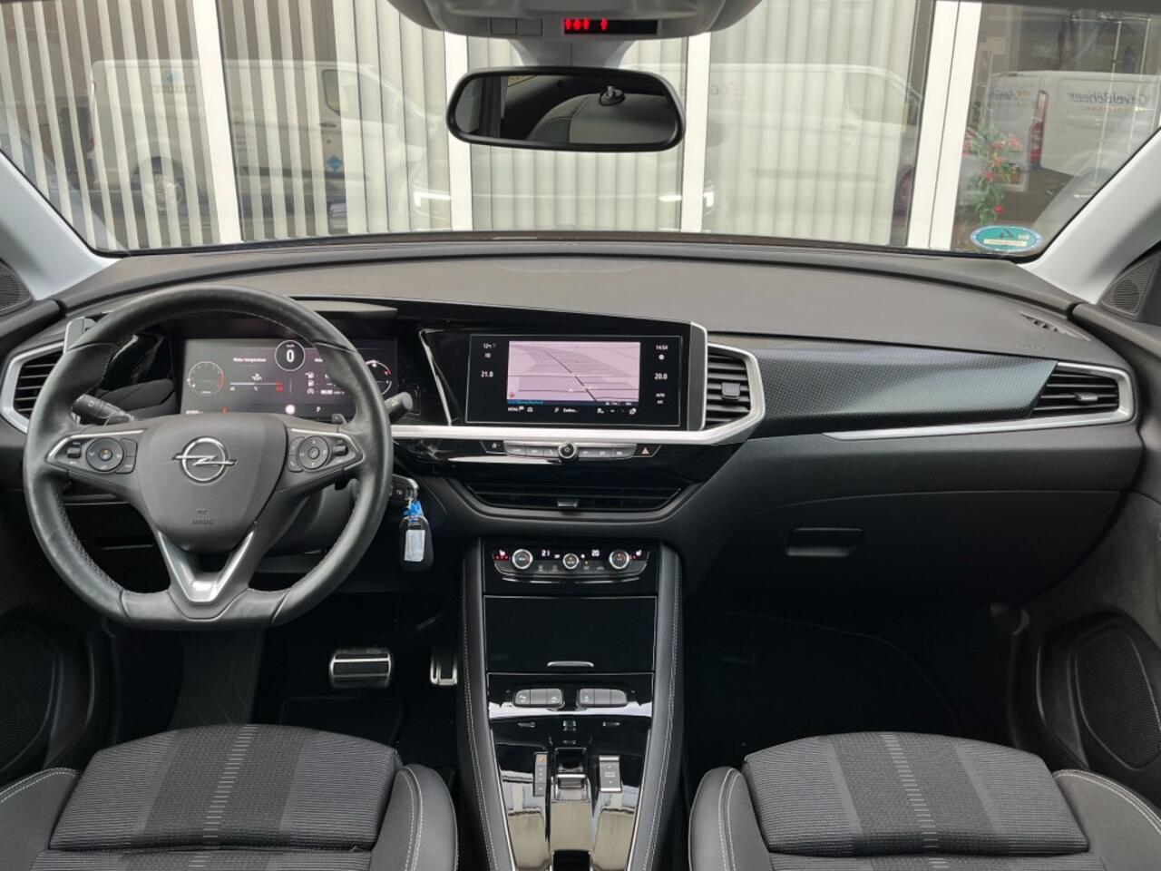 Opel Grandland 1.2 Turbo GS Line Automaat I Camera I Carplay I Comfort Stoelen I Full Led