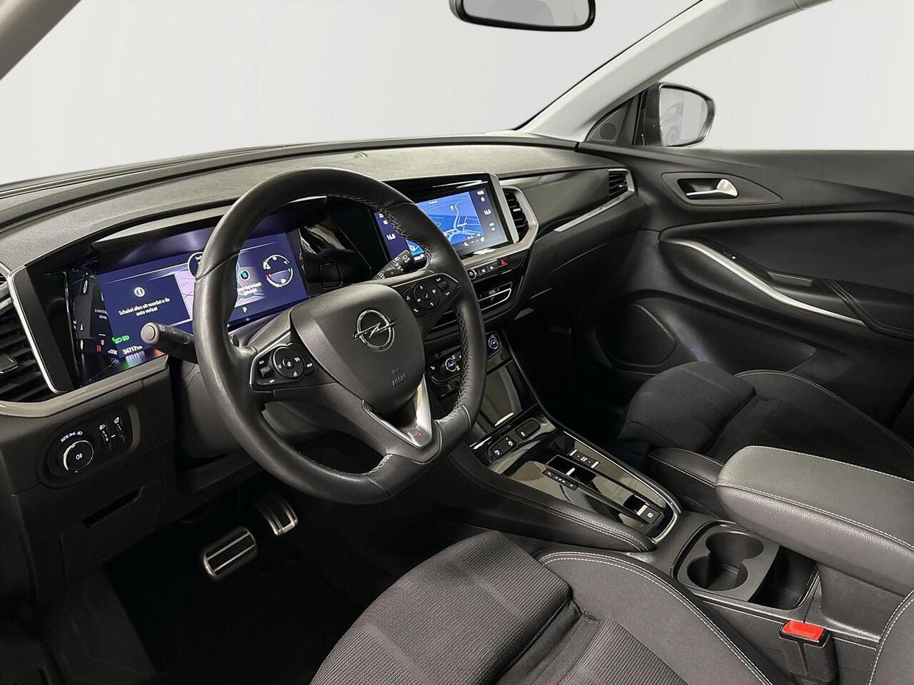 Opel Grandland 1.2 Turbo Level 2