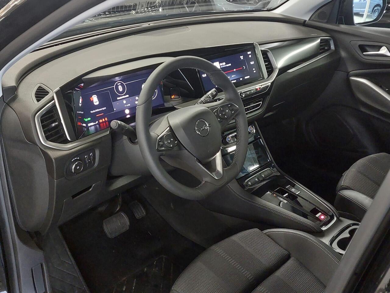 Opel Grandland 1.2 Turbo GS | Automaat | Camera | Carplay | Airco | Navi | LM velgen | Stuur - Stoelverwarming | ( Vestiging - Nieuwegein )