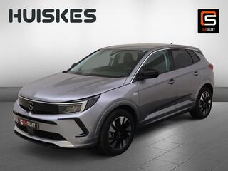 opel-grandland-1.6-turbo-plug-in-hy