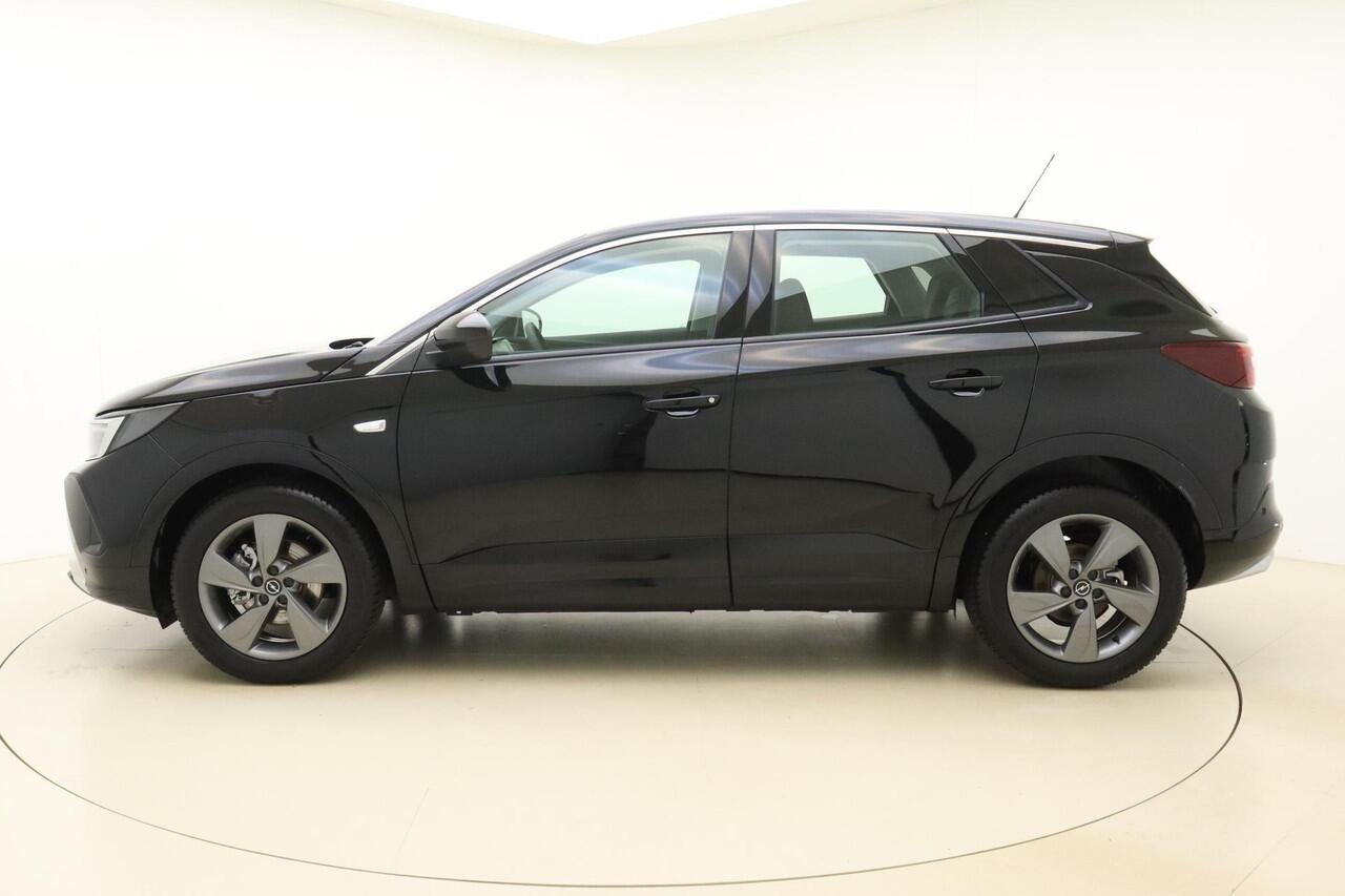 Opel Grandland 1.2 Turbo GS 130pk | Navigatie via APP | Climate Control | Stoel - Stuurverwarming | Parkeersensoren | Lichtmetalen Velgen | AGR Stoelen
