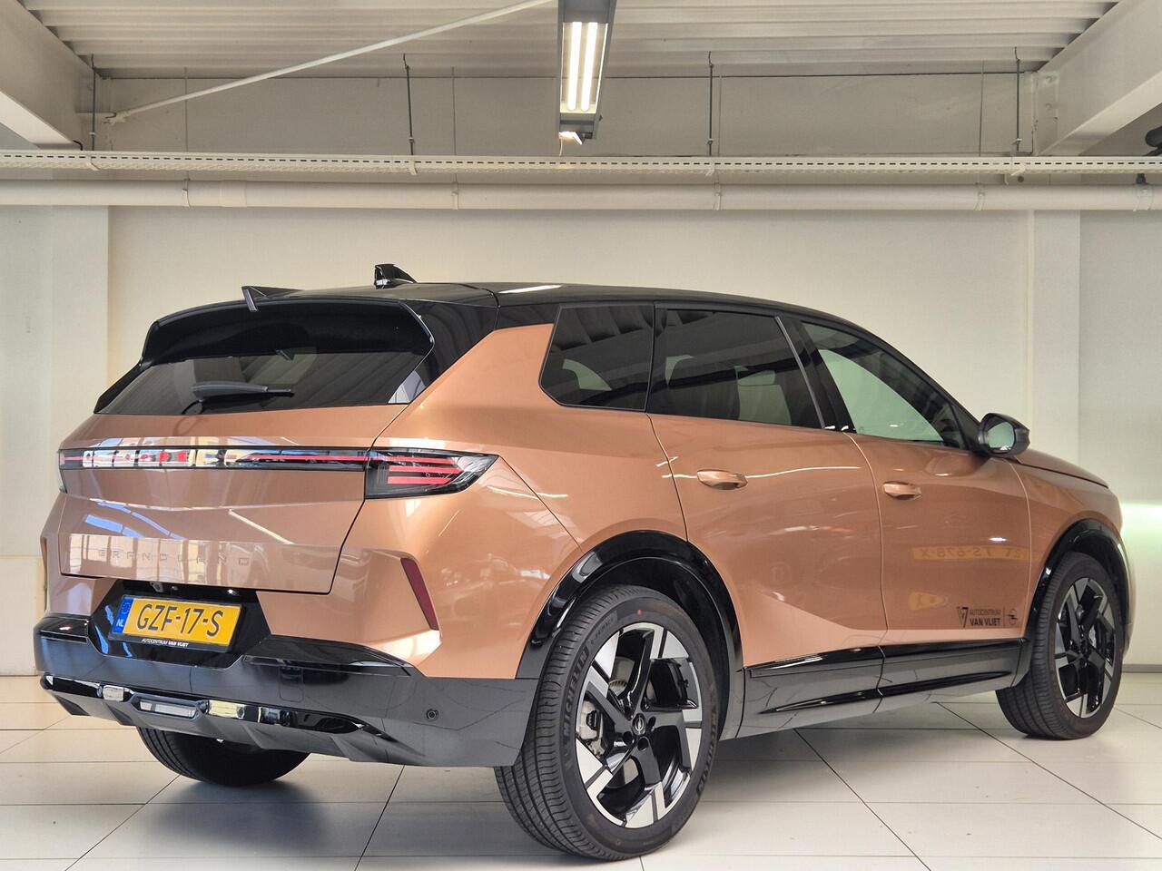 Opel Grandland Electric GS 73 kWh Head-Up Display | Panoramisch-Schuif/Kanteldak| 360° Camera | Navigatie | Stoel/Stuurverwarming | Apple Carplay/Android Auto |