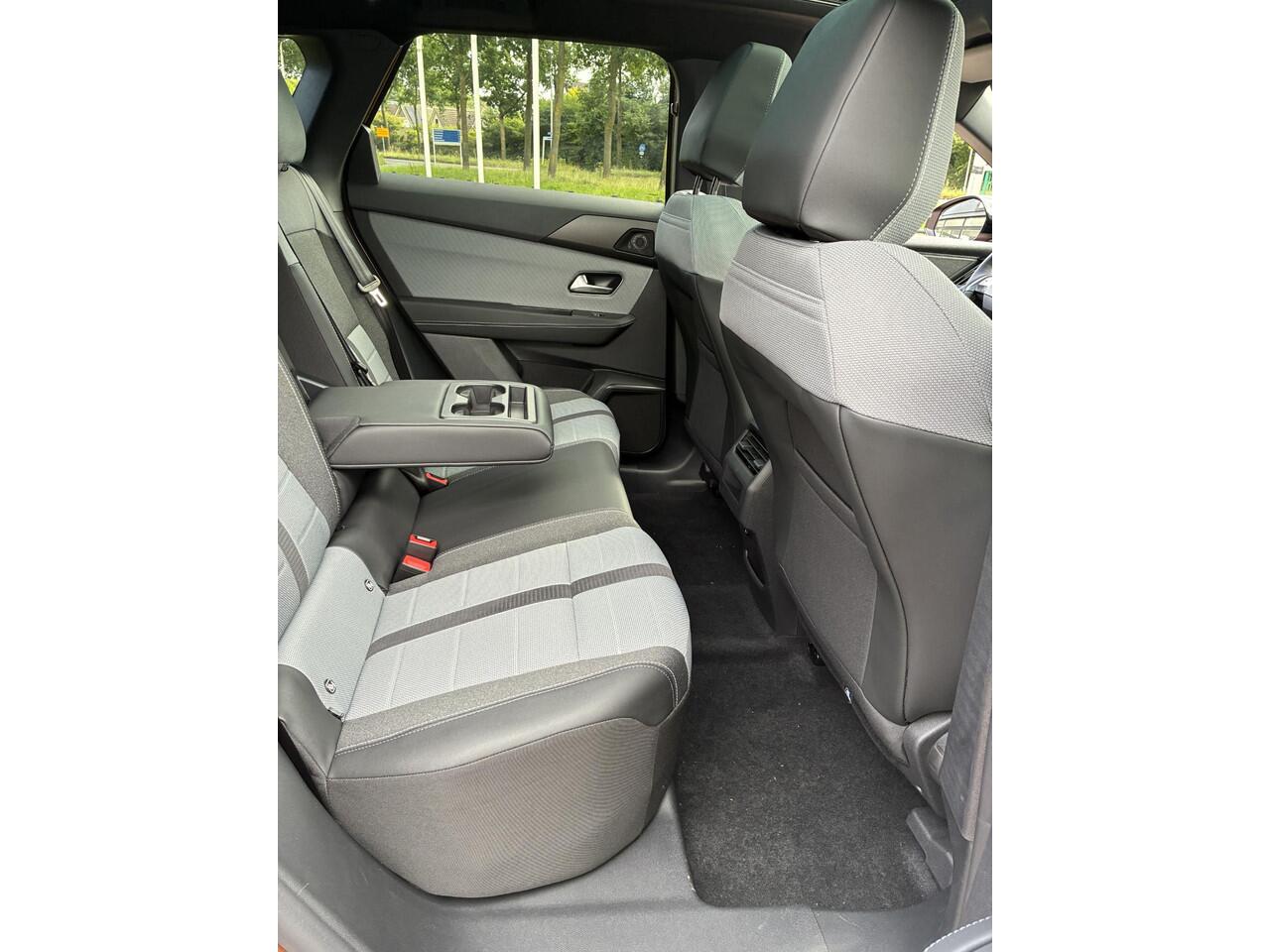 Opel Grandland Electric GS 73 kWh | Nieuw | 8 Jaar garantie | Elektrisch glazen panorama-dak | 20" LM-Velgen | Full-Options