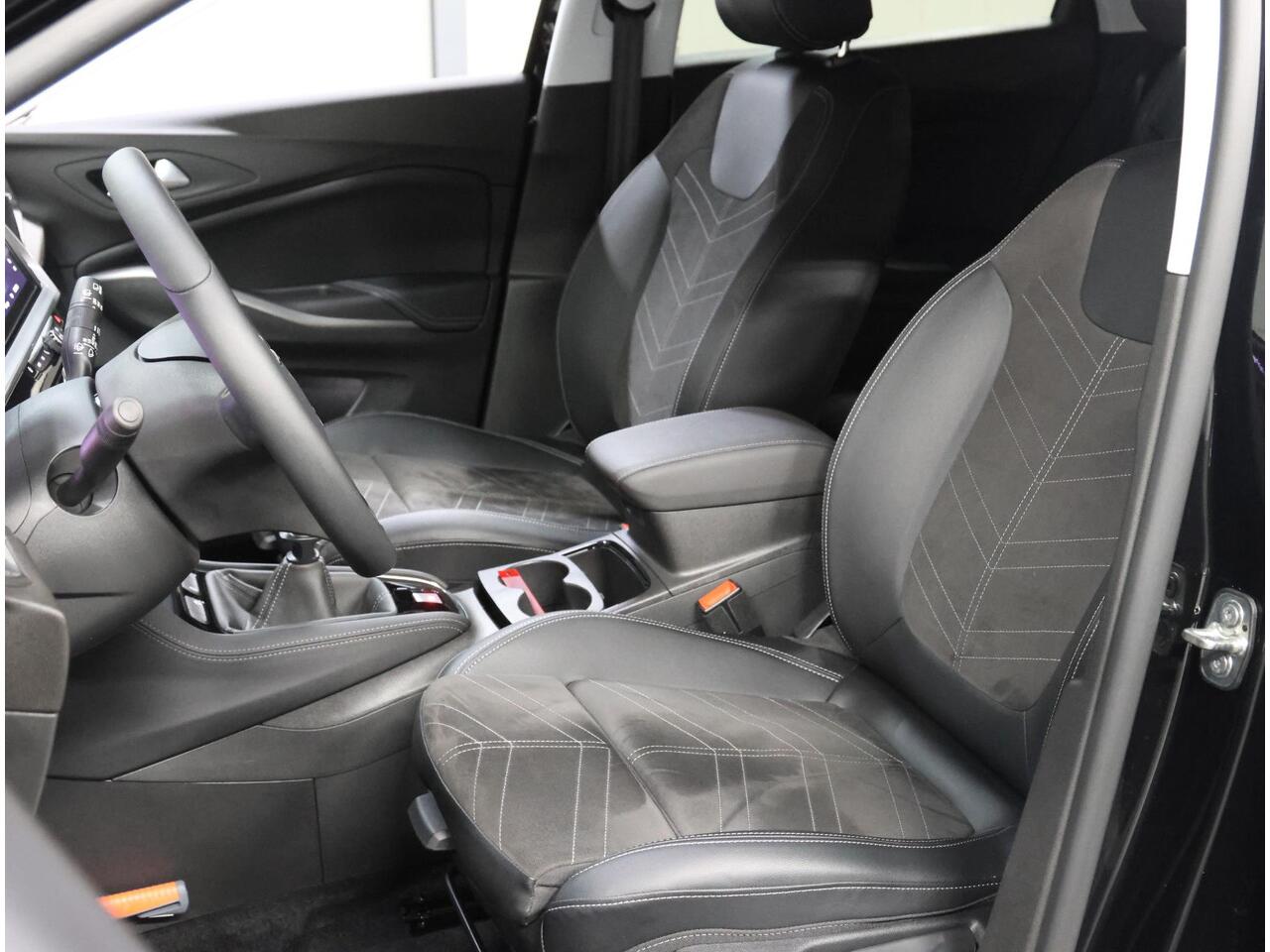 Opel Grandland 1.2 130PK Turbo GS | 1ste eigenaar | AppleCarPlay/AndroidAuto | Alcantara/LEER | Climate Control | Cruise Control | Navigatie | 360'Camera | AGR-stoelen | Keyless Entry/Start | LED Koplampen | Privacy Glass | Electrische achterklep | Isofix | Armsteun |