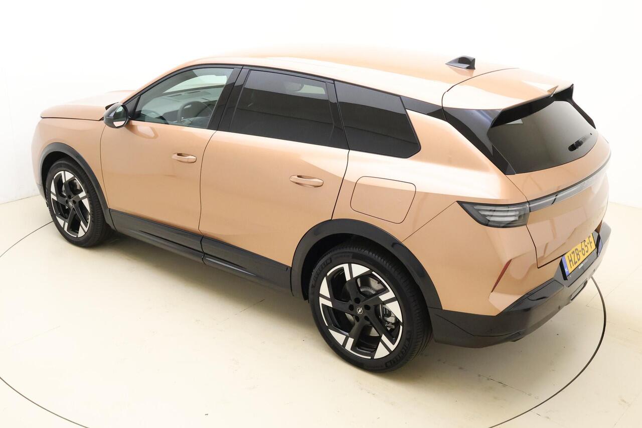 Opel Grandland Electric Business Edition 73 kWh | Afneembare trekhaak | Gunstige bijtelling | Navigatie | Stoel & Stuurverwarming | 20" Lichtmetalen velgen | Keyless | Climate control | Camera