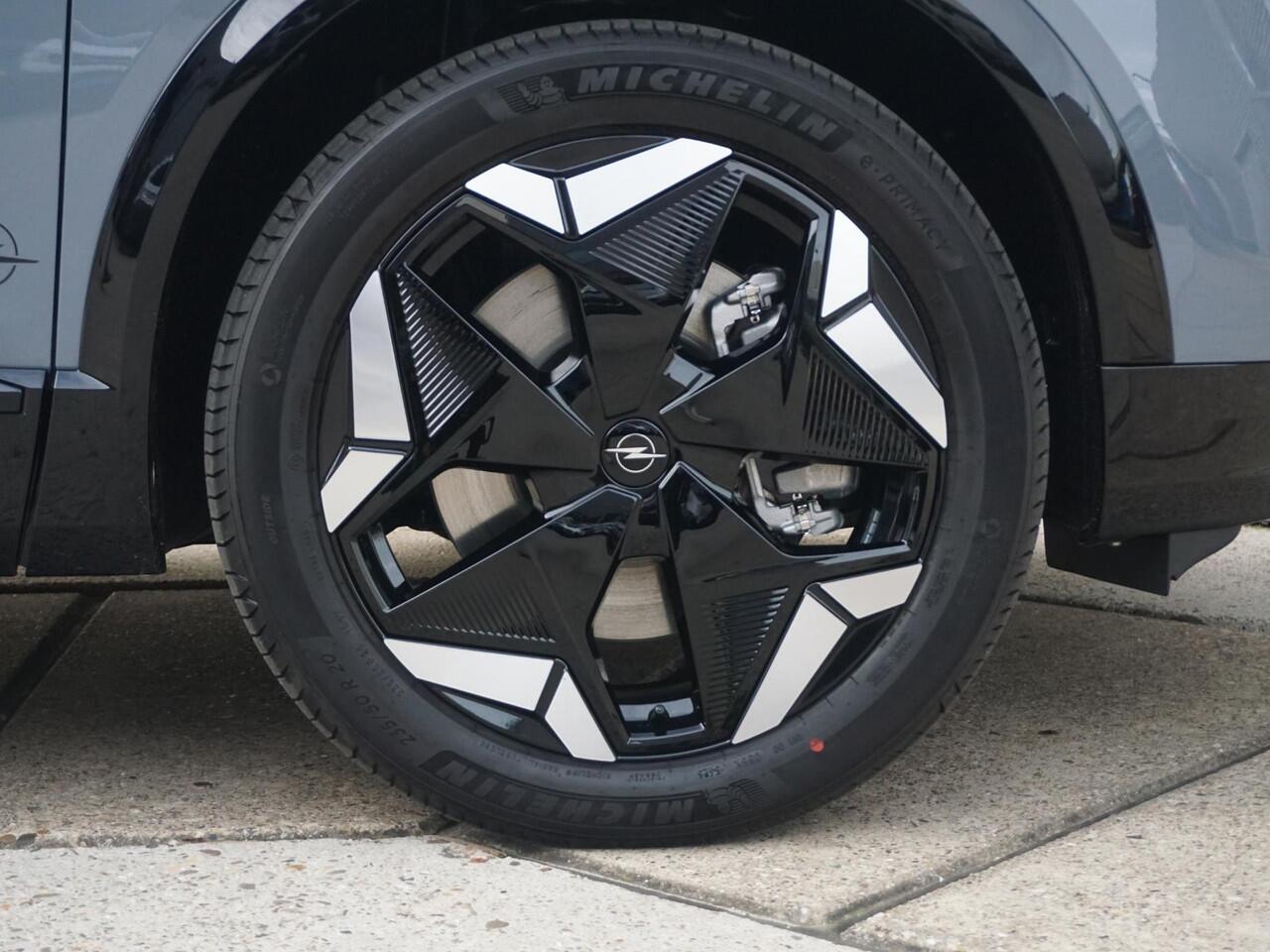 Opel Grandland Electric Ultimate AWD 73 kWh