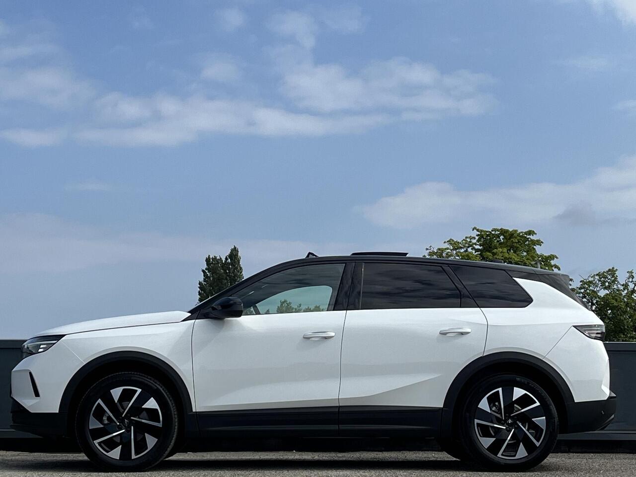 Opel Grandland GS 1.2 Hybrid 145pk eDCT6 | SCHUIF/KANTELDAK | WINTERPACK | PREMIUM AUDIO |