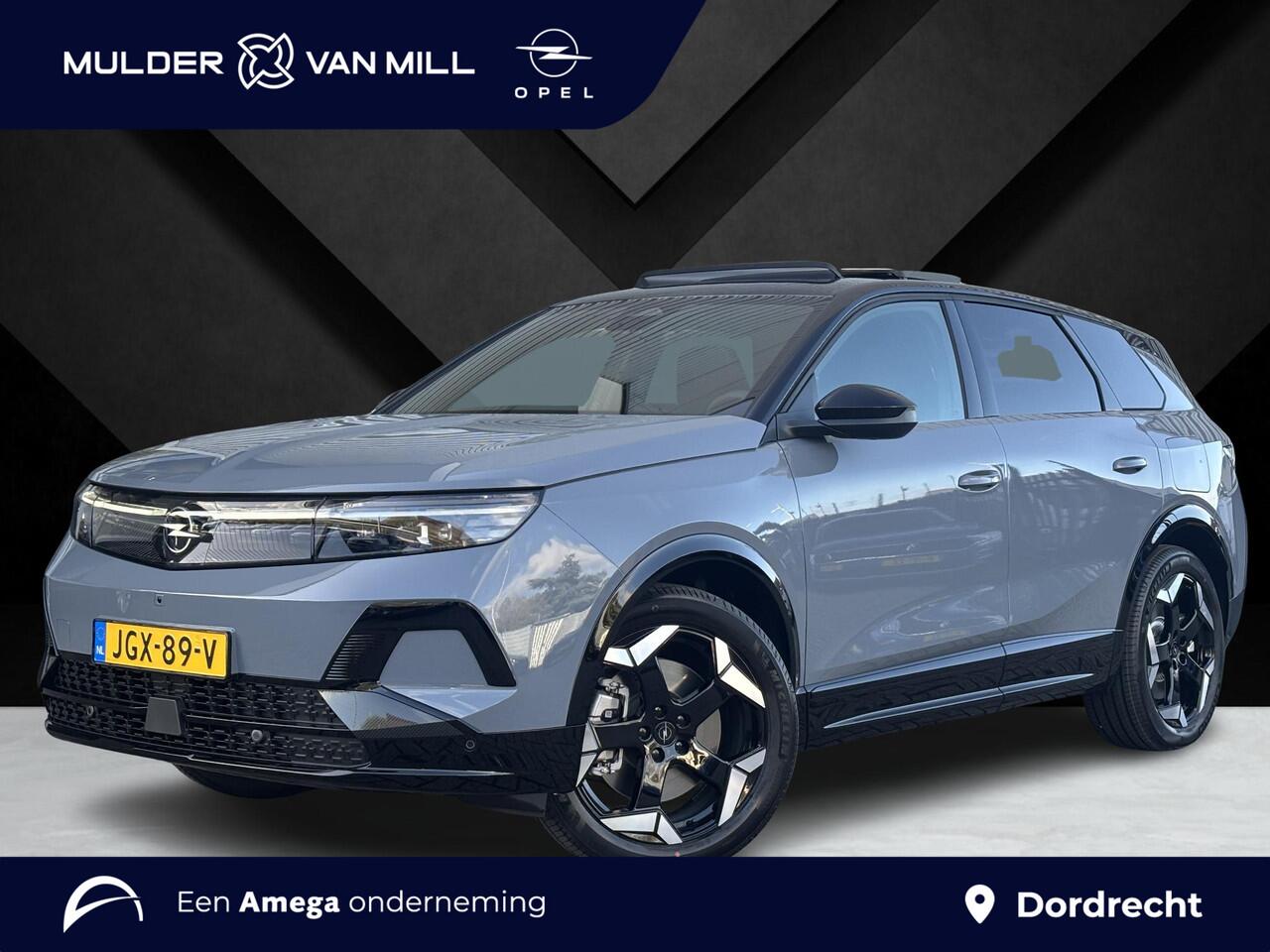 Opel Grandland Electric Ultimate 73kWh 325pk AWD | Hi-Fi FOCAL® | NAPPA LEDER | SCHUIF/KANTELDAK | LED PIXEL VERLICHTING | HEAD UP DISPLAY | ISOFIX |
