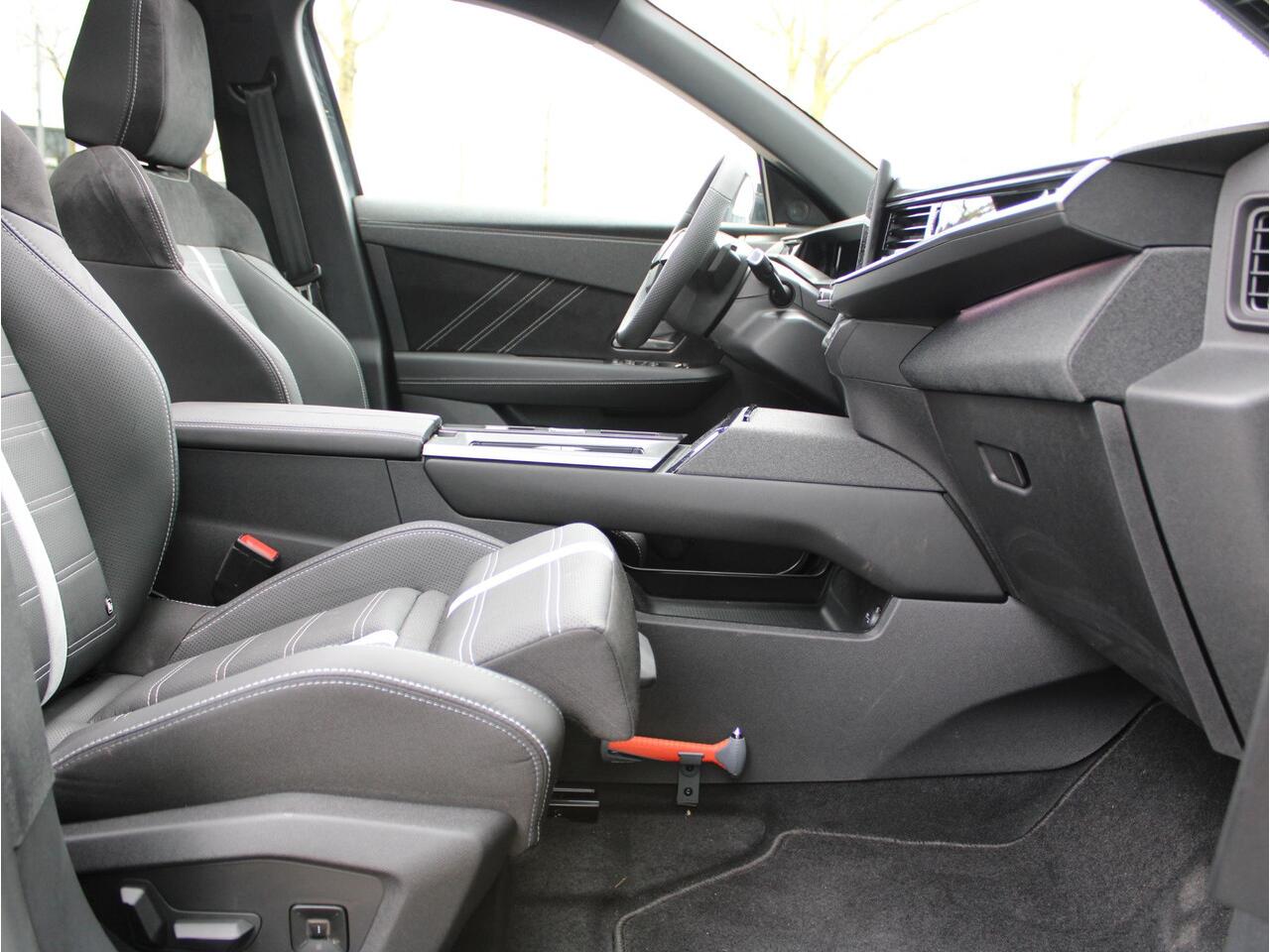 Opel Grandland Electric Ultimate AWD 73 kWh | Navi / Panoramadak / Leder