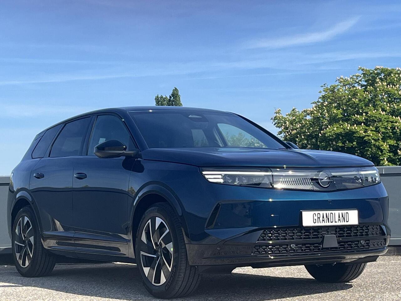 Opel Grandland Electric GS EV 73kWh 210pk | PANARAMADAK | 360° GRADEN CAMERA | AGR-STOELEN |