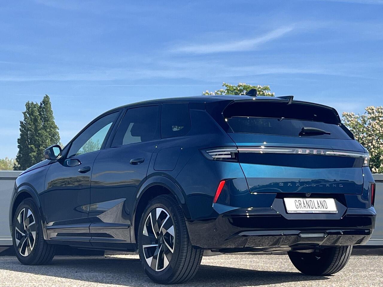 Opel Grandland Electric GS EV 73kWh 210pk | PANARAMADAK | 360° GRADEN CAMERA | AGR-STOELEN |