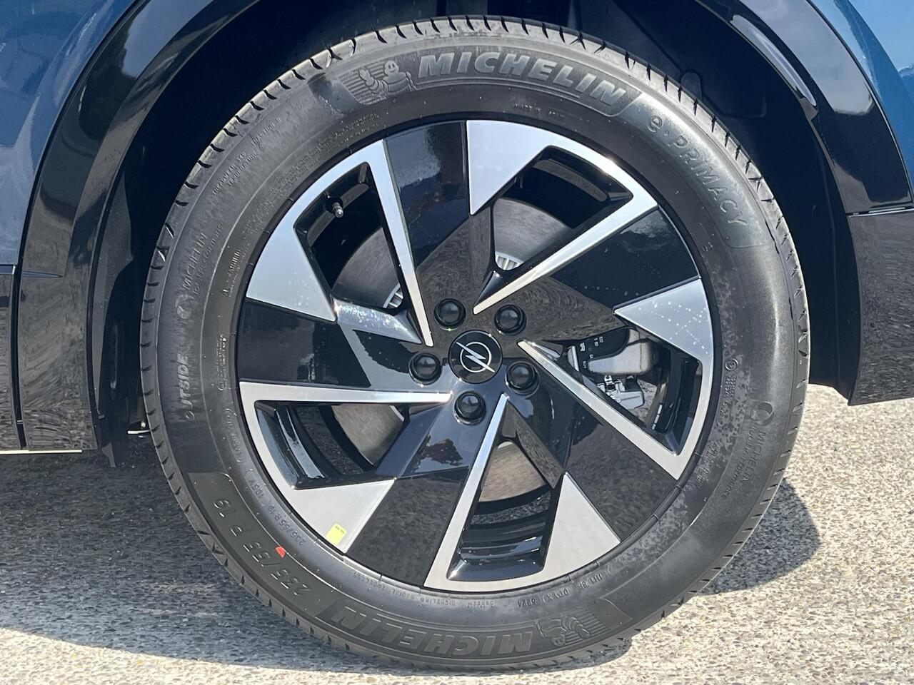 Opel Grandland Electric GS EV 73kWh 210pk | PANARAMADAK | 360° GRADEN CAMERA | AGR-STOELEN |