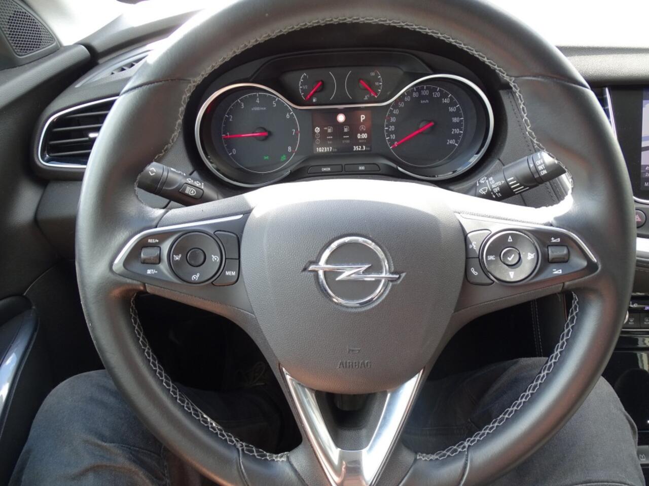 Opel Grandland X 1.2 TURBO BNS EXEC-131Pk-Automaat-Clima-Media app-Carplay-Pdc-Navi