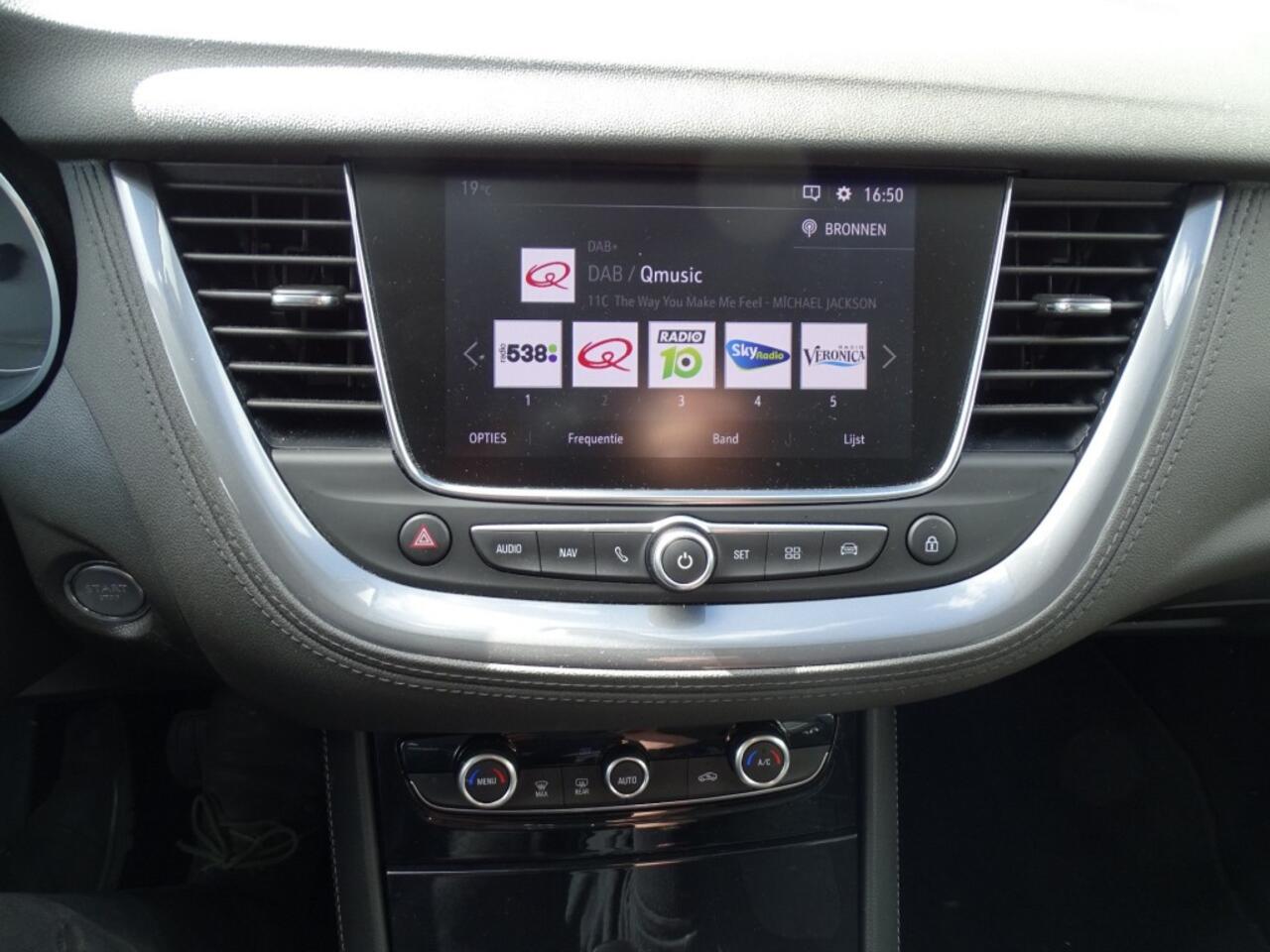 Opel Grandland X 1.2 TURBO BNS EXEC-131Pk-Automaat-Clima-Media app-Carplay-Pdc-Navi