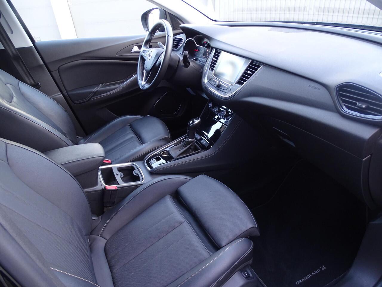 Opel Grandland X 1.2 Turbo Innovation AUTOMAAT | GERESERVEERD